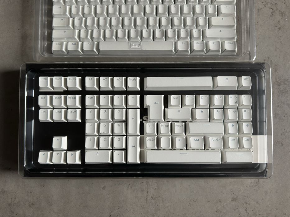 Білі Кейкапи Wooting Double-shot PBT Keycap Set White