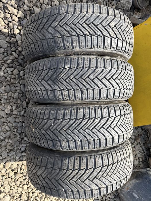 Шини michelin alpin6 215/65 R16