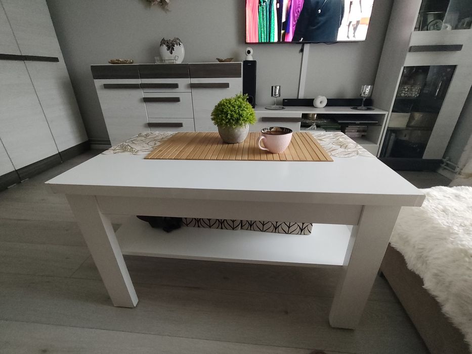 Szafa, komoda, szafka tv-, witryna