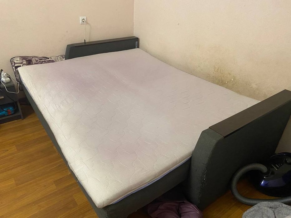 Диван +топер.Самовывоз