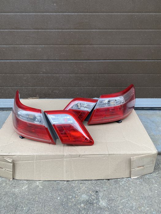 Фари стопи toyota camry 40