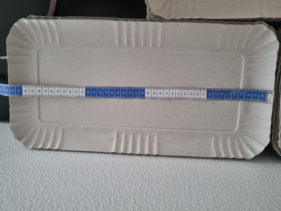 Bandejas em cartão. Vários tamanhos.ver nas Fotografias do Anúncio