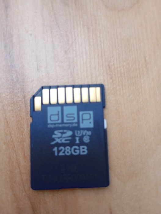 DSP Memory 128 Gb. Olimpus Tough TG-5