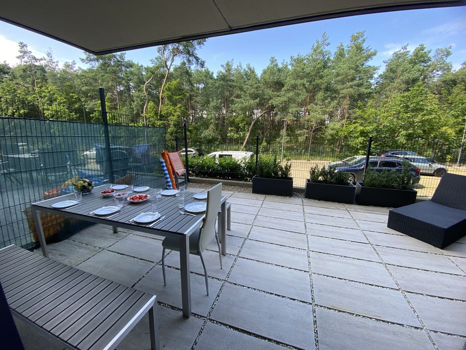 Apartament nad morzem przy zejściu  na plażę, Parking