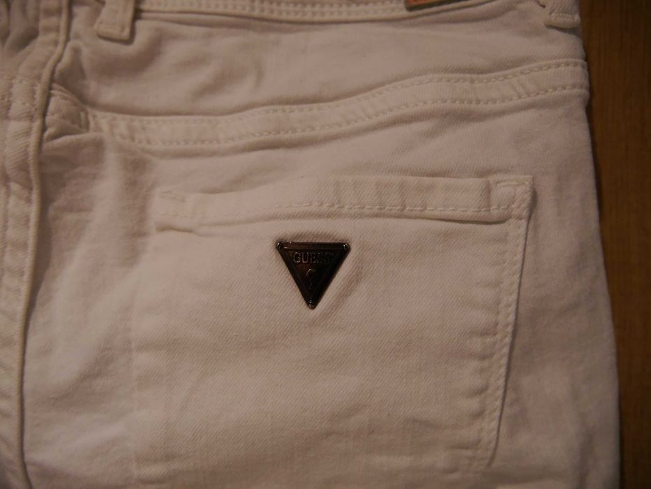Guess świetne spodnie rurki 34 XS