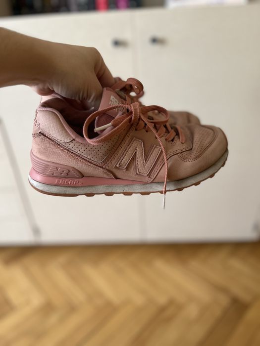 Damskie buty New Balance 37,5