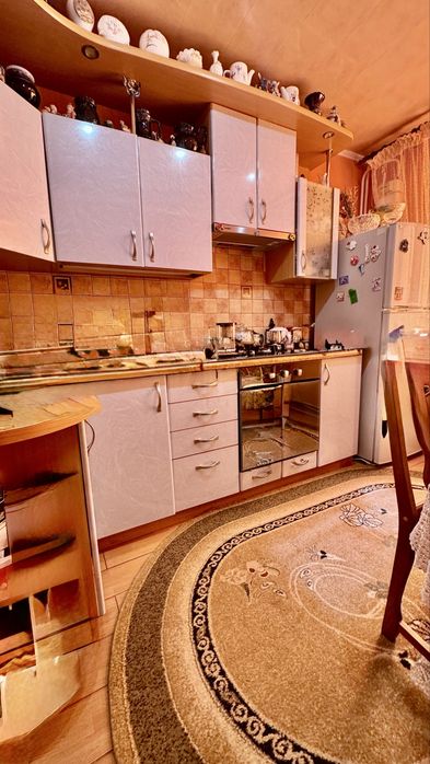 Продається стильна та повністю облаштована 2 кімнатна квартира
