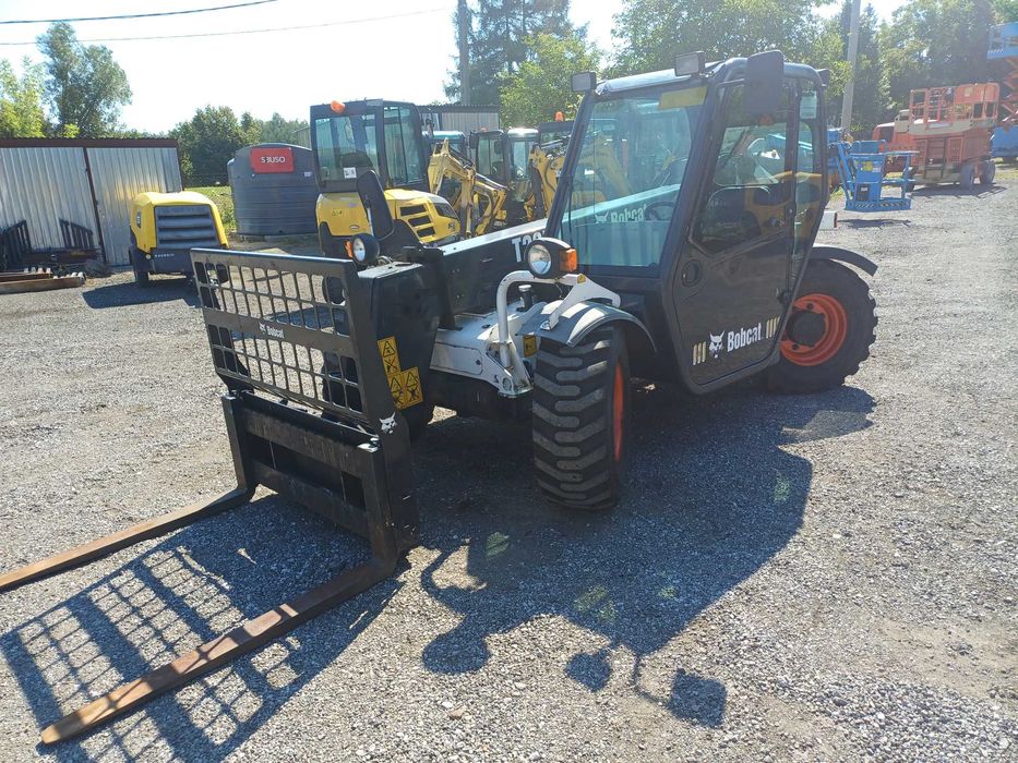 Ładowarka teleskopowa  Bobcat T2250