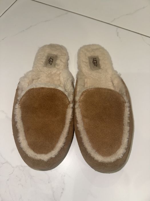 UGG slippers 37p уги тапочки