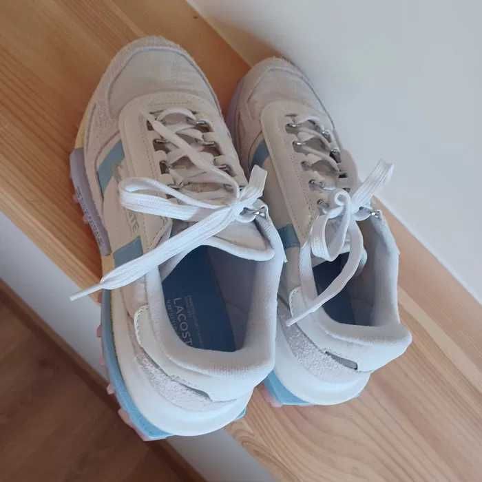 Lacoste snakersy rozmiar 39 nowe