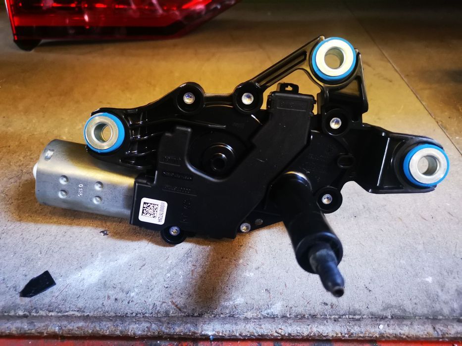 VOLVO V60 II FAROLIM MALA MOTOR LIMPA VIDROS FECHADURA BRAÇO ESCOVA