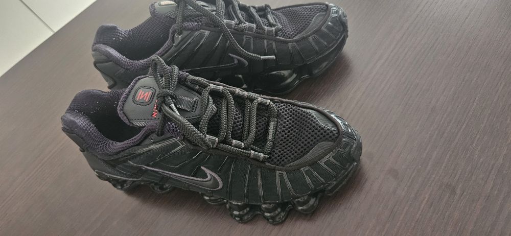 Nike shox buty sportowe