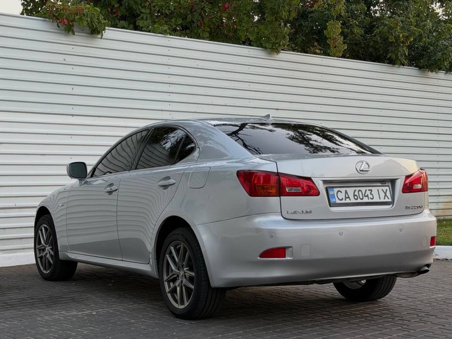 Lexus IS 220D 2006 г
