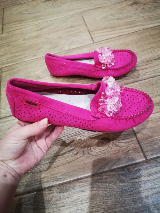Mokasyny półbuty damskie nowe fukcjowe 36