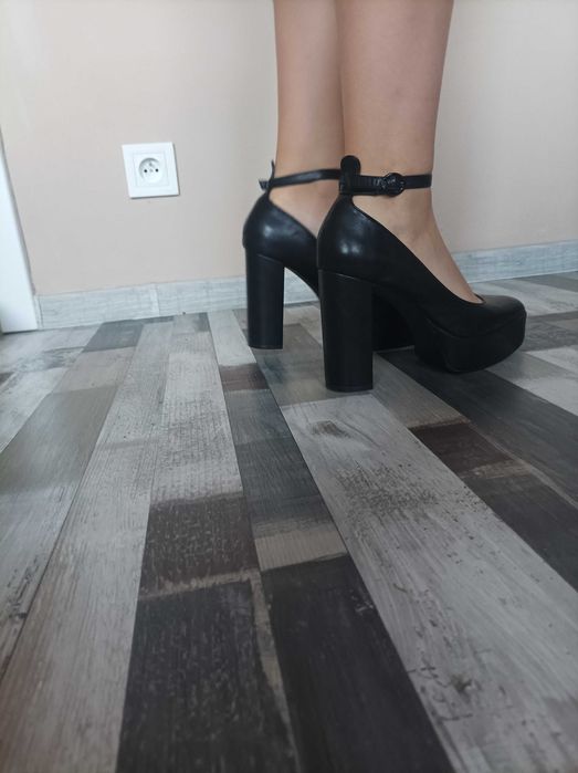 Buty na korku młodzieżowy
