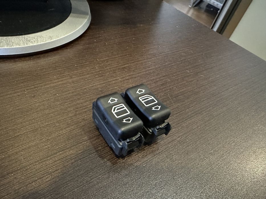 Botões dos vidros Mercedes W124/W201