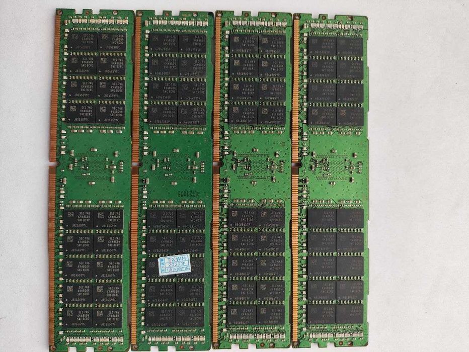 ddr4 32gb 2400 - купити комплектуючі для ПК - Ціна на OLX.ua