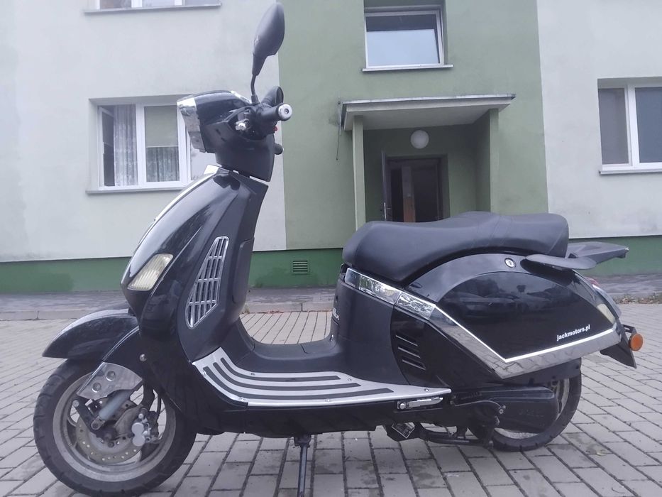 Skuter 125cc uszkodzony