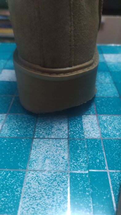 Уггі жіночі,теплі,замшеві