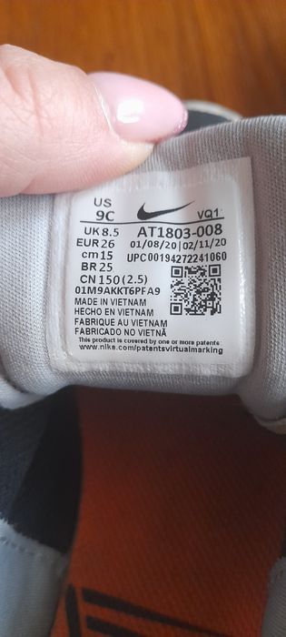 Sprzedam buty rozm. 26