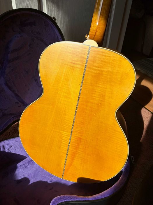 Epiphone Inspired by Gibson Custom 1957 SJ-200