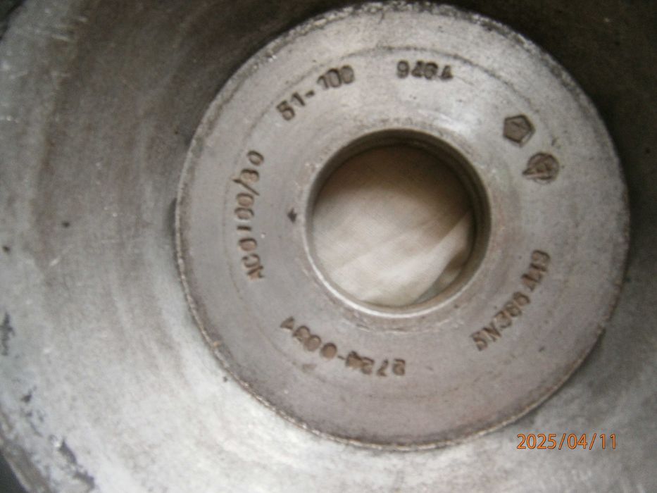 алмазная чашка для заточки инструмента.