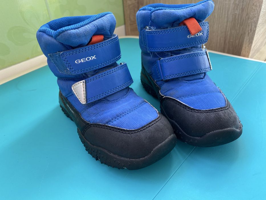 Зимові чобітки Geox 27 розмір