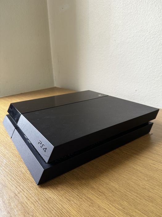 PlayStation 4 fat