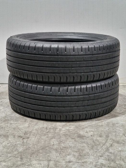 2 Pneus 205/55R17 CONTINENTAL Semi Novos