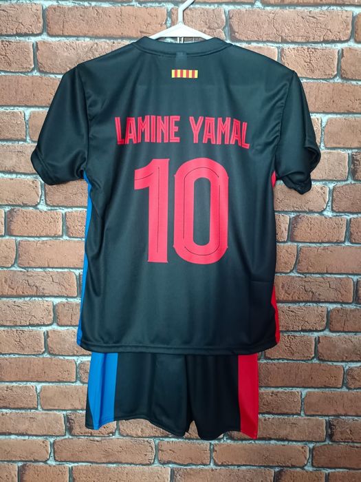 Strój piłkarski dziecięcy FC Barcelona Lamine Yamal rozm. 140