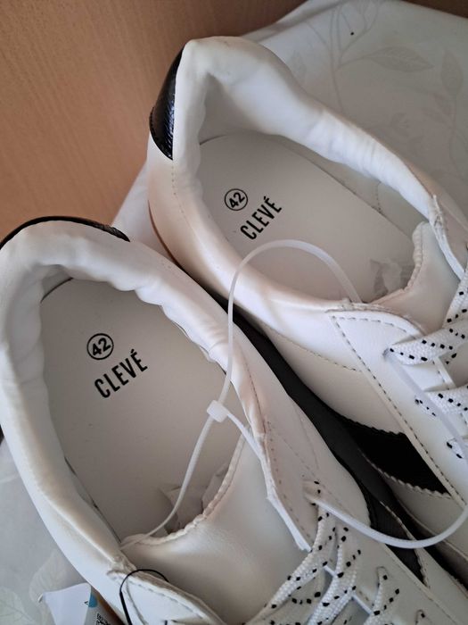 Buty meskie 42,nowe