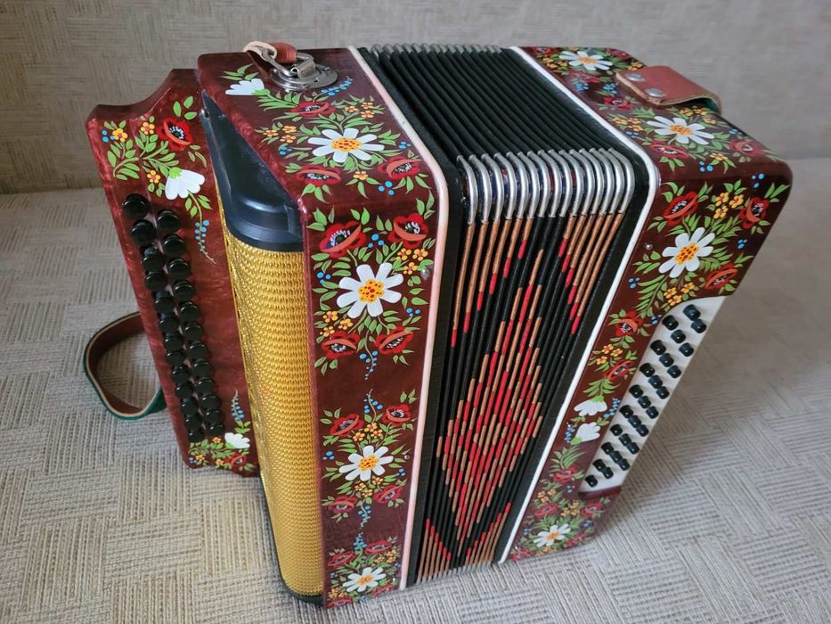 Гармонь гармошка Новая!