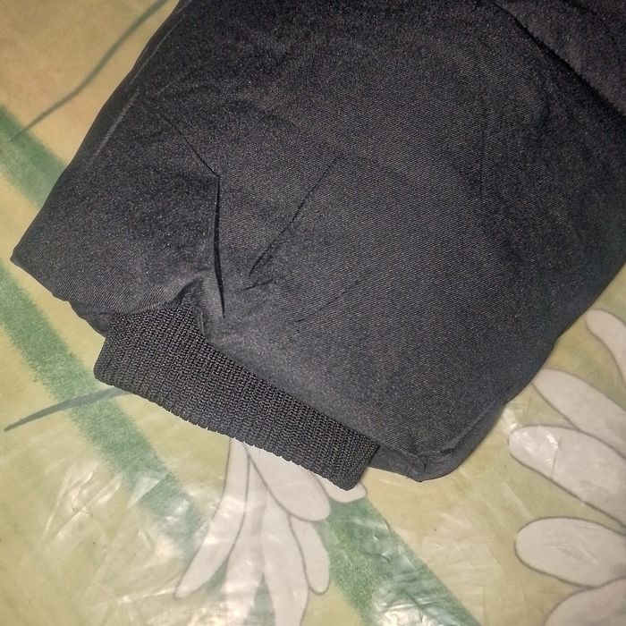 Продам зимову курточку