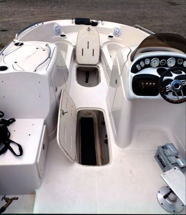 Катер Тахое Боурайдер 225