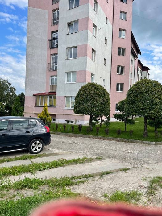 Продаж 3-кімнатної квартири, 139 м², новобудова, Винники