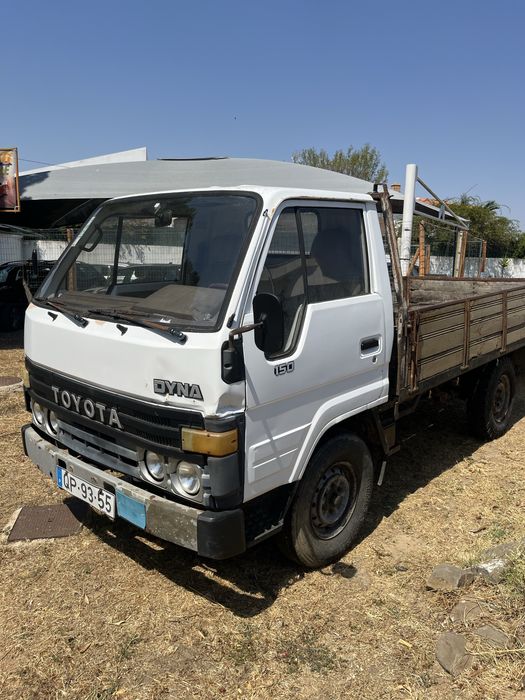 Toyota dyna 150 ….