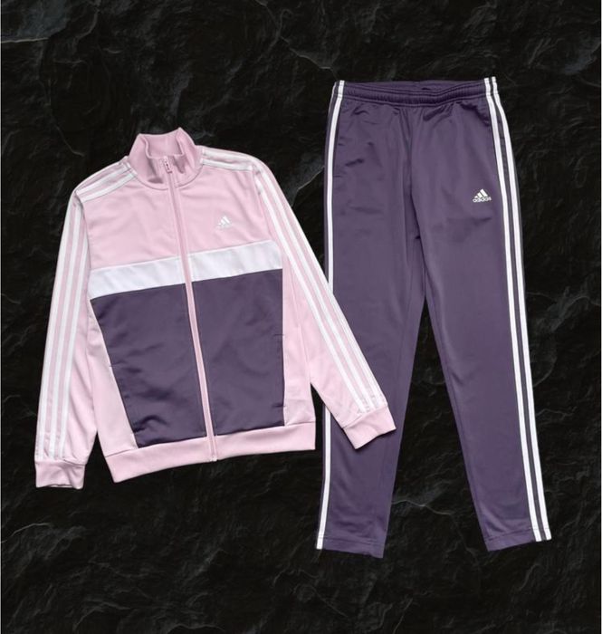 Спортивний костюм Adidas оригінал на дівчинку 11-12 років
