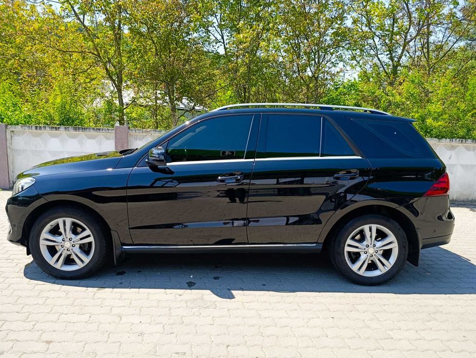 У продажу Мерседес GLE250