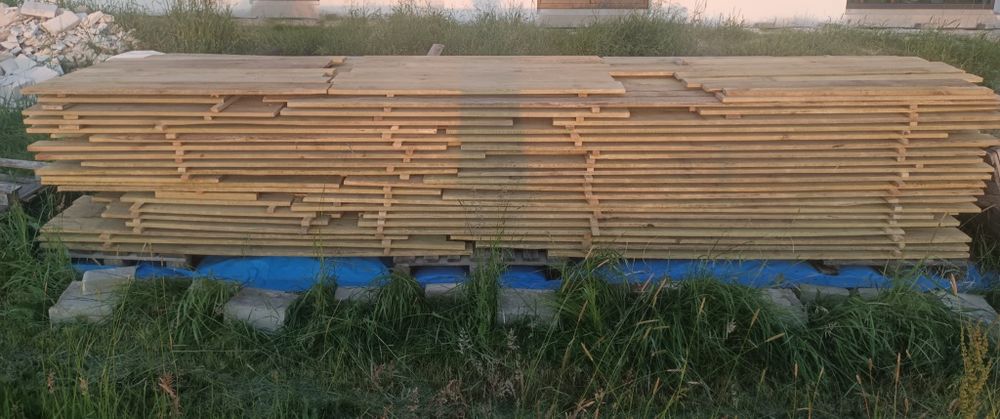 Sprzedam deski calówki, sosnowe na szalunki.