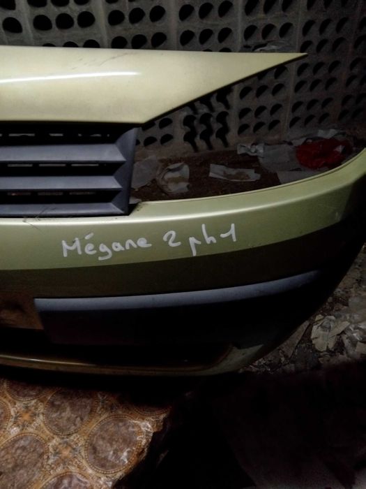 Para choque renault megane