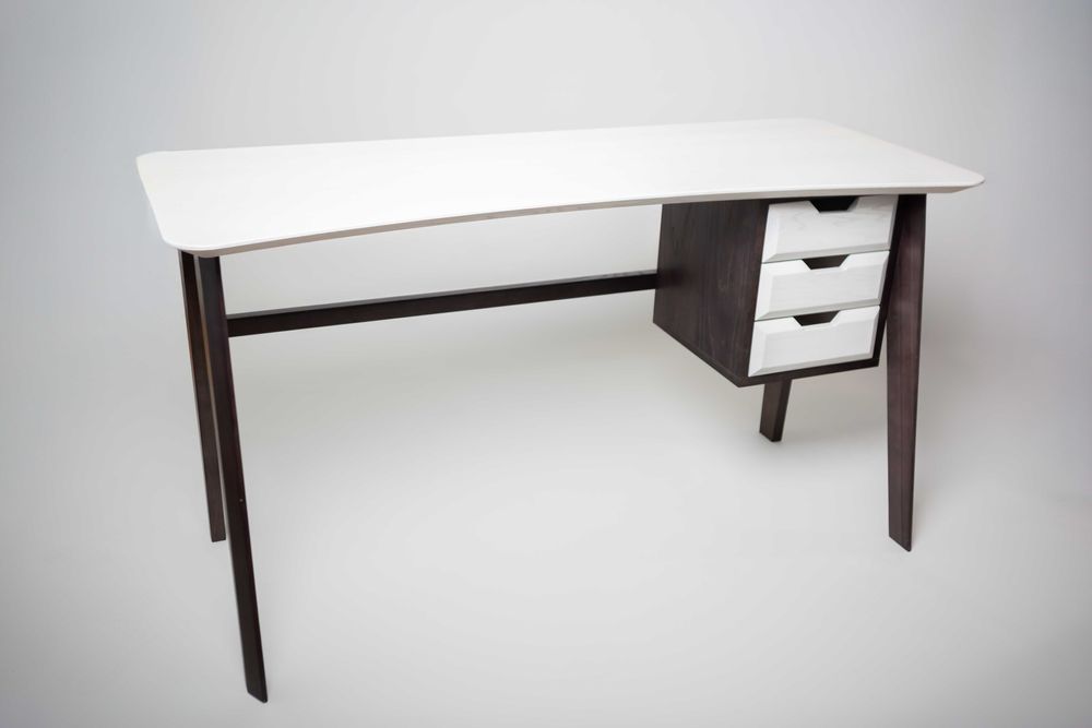 Дизайнерський письмовий стіл Mono з тумбою