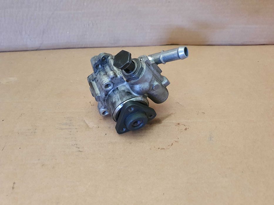 Bomba de direcao assistida BMW 120D 320D E81 E87 E90 E91 DE 163CV