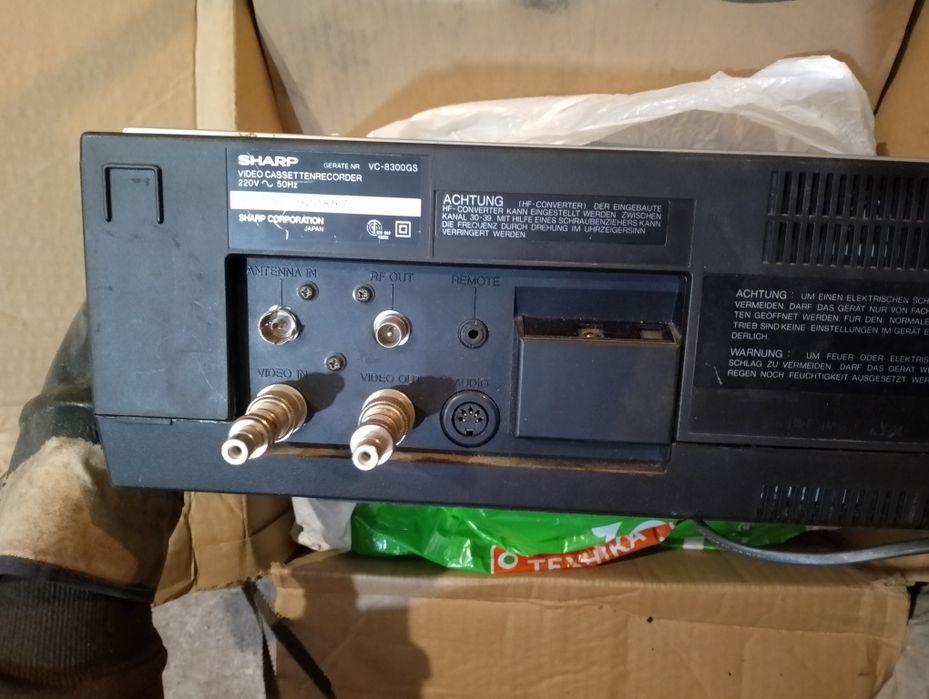 Відеомагнетофон для касет