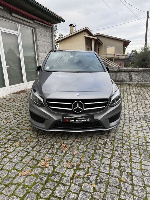 Mercedes -Benz B 200 7G-DCT