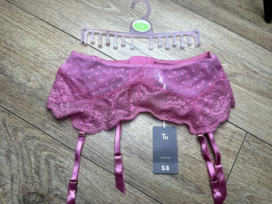 Tu pas do pończoch różowy nowy XL