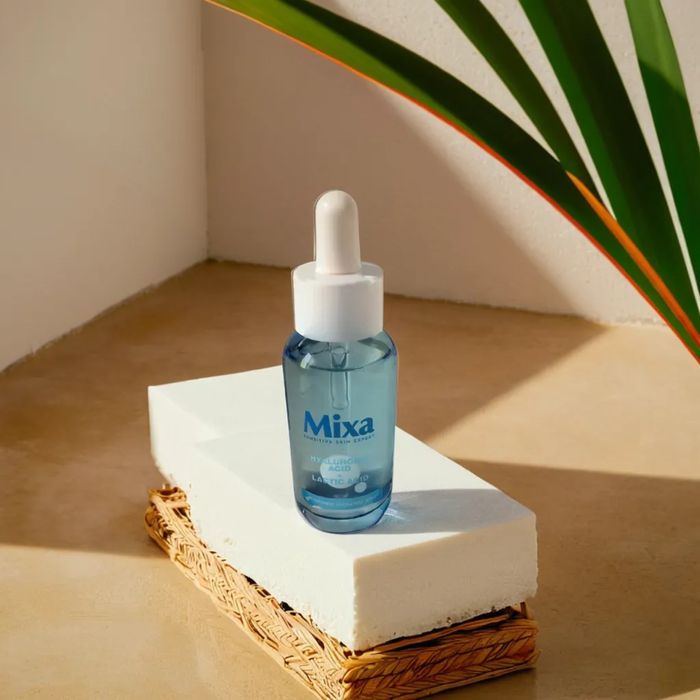 Зволожуюча сироватка “MIXA”