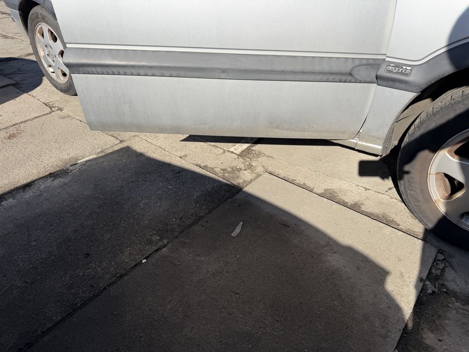 Drzwi Opel Zafira A Z147 przód tył