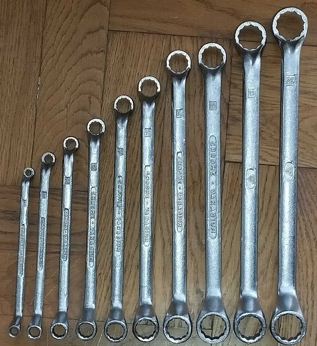 Klucze oczkowe dwustronne zestaw 6-26 10 elem lub płaskie 6-32 12 elem