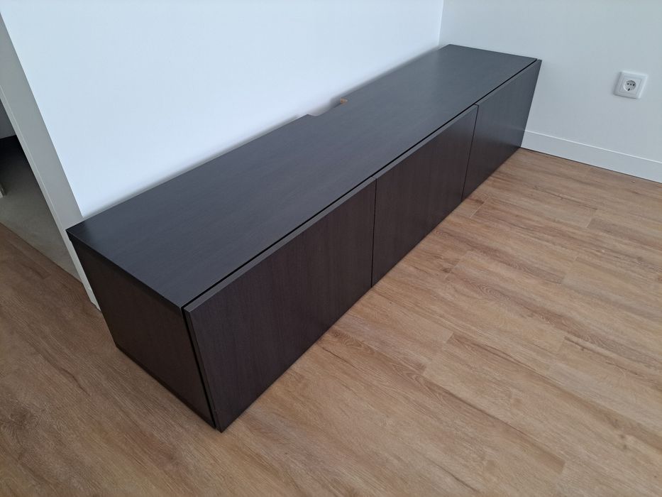 Móvel TV Preto com 3 gavetas