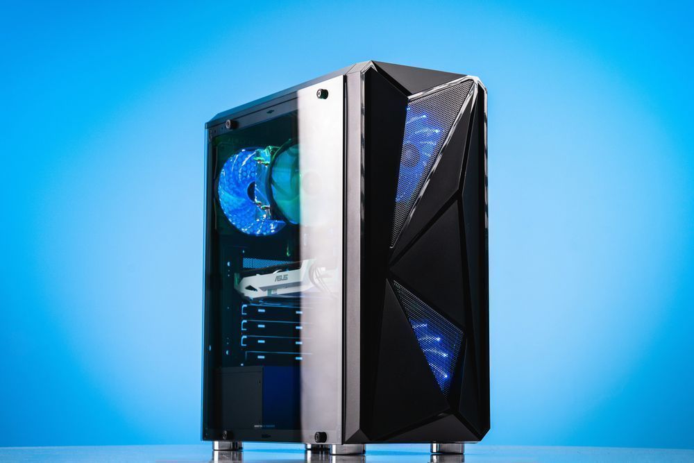 ХРЮША! GTX 1070+16 ядер+32GB RAM+SSD 120GB –  Ігровий комп'ютер ПК для ігор геймерський игровой компьютер